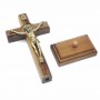 Crucifixo De Parede E Mesa Cristo Metal São Bento Dourado 12 Cm