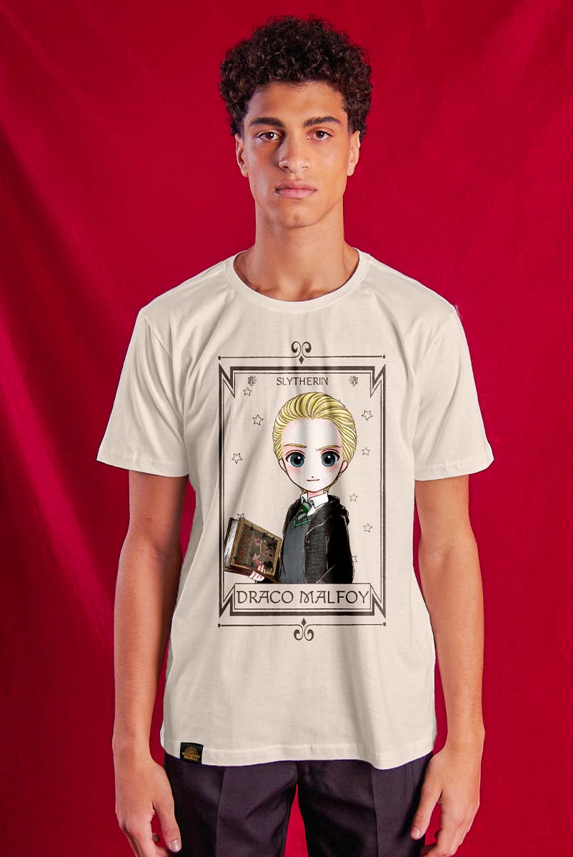 Camiseta Unissex Harry Potter Draco Malfoy Chibi - Off-White