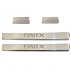 Protetor de soleira aço inox Onix 2020 2021 2022 2023