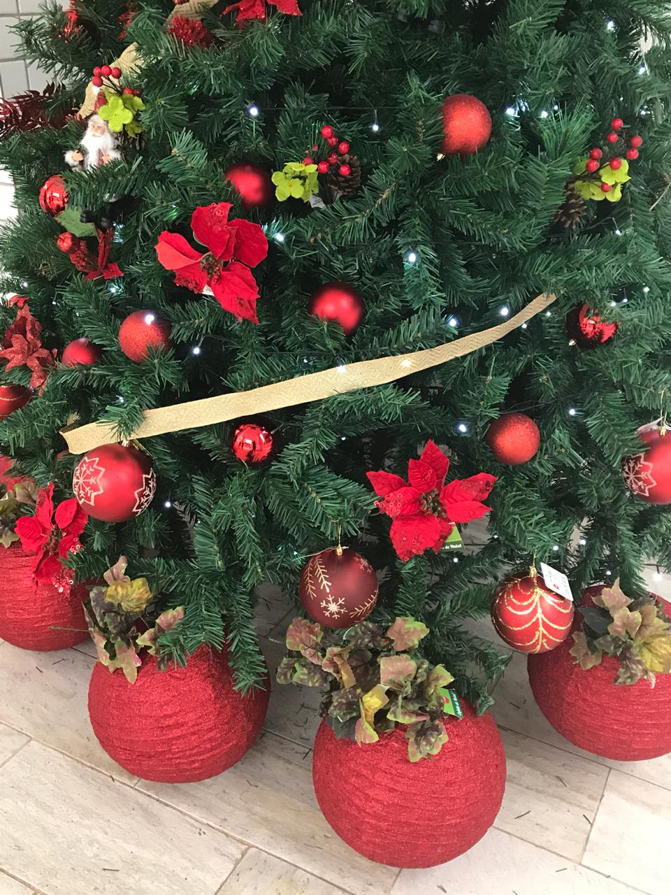 Kit Enfeite Decora Arvore Natal Luxo 17 item 156 Pç 1000 Led Capa para  Piscina, Lona, Piscinas Intex, Ombrelone, Barracas Árvore de Natal