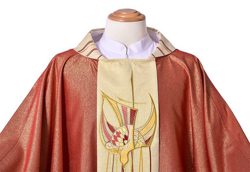 Coleção Pentecostes com Casula, Estola Sacerdotal, Véus de Altar e Capas de Livros