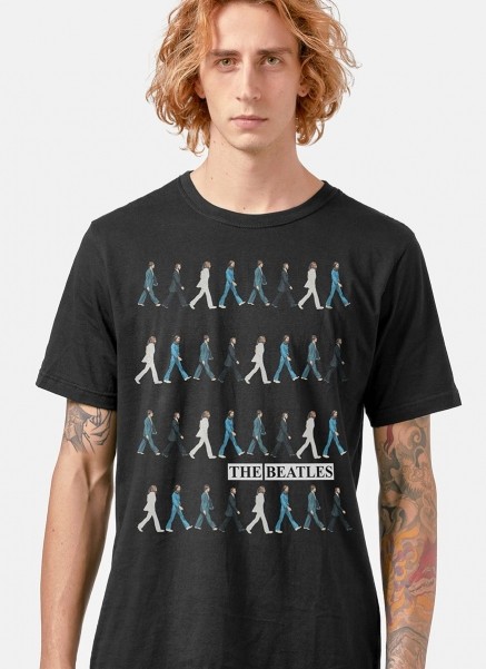 Camiseta Masculina The Beatles Running Down Abbey Road