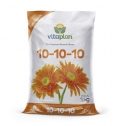 Fertilizante Mineral Misto NPK 10-10-10 Vitaplan Pacote com 1kg