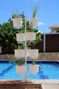 Suporte Branco 2.0 para 10 Vasos Autoirrigáveis Tamanho Médio N03 Raiz (Não acompanha vasos e plantas)