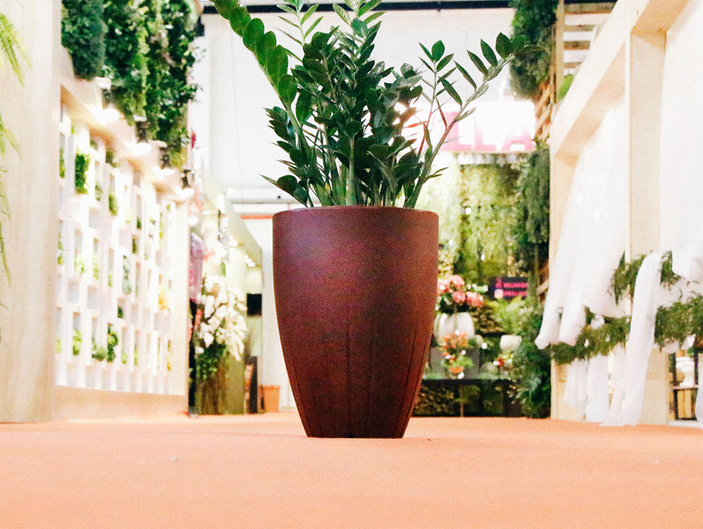 Vaso Cone Frisado Vogue cor Ferrugem 50cm x 37cm - CFP1-FE - Foto 4