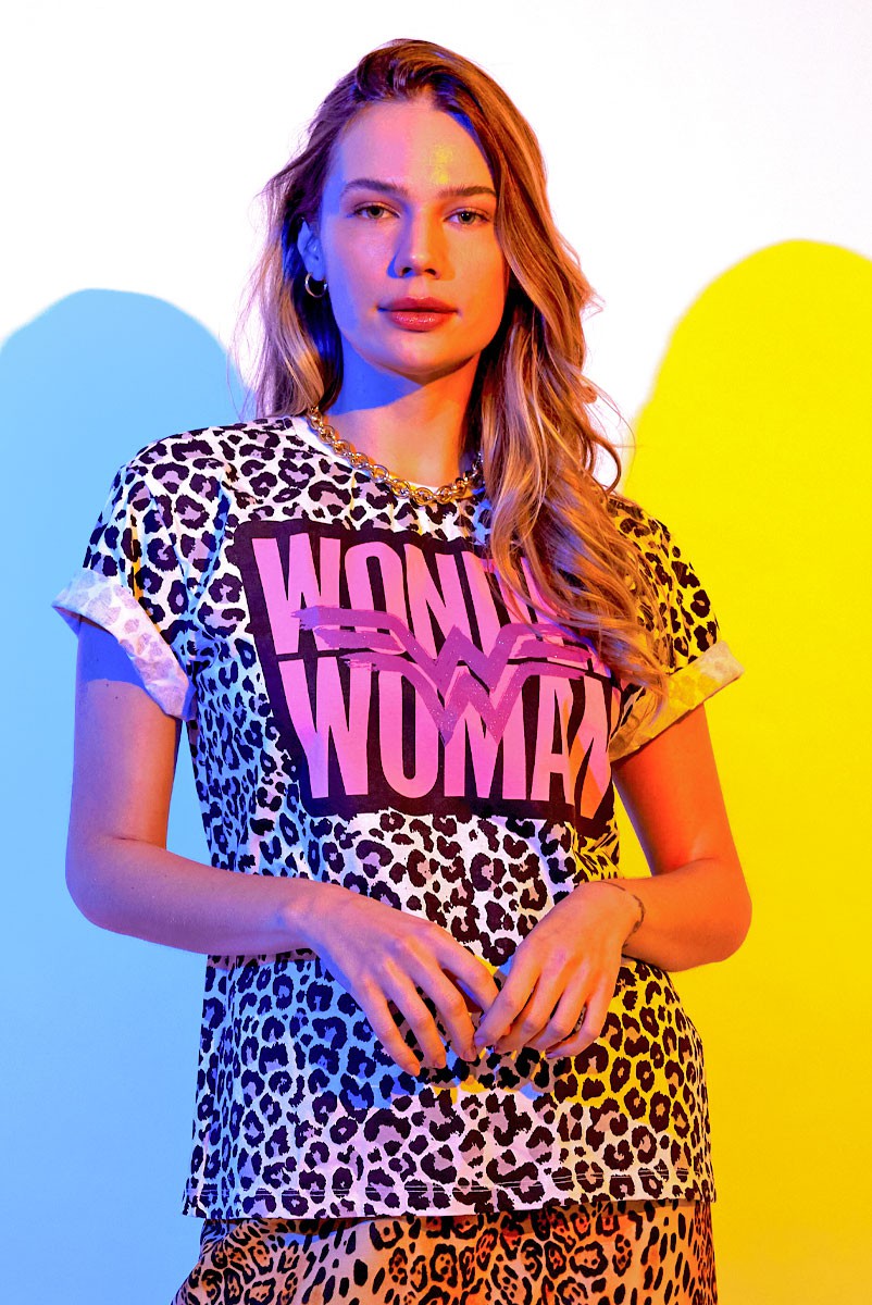 Camiseta Feminina Animal Print Mulher Maravilha