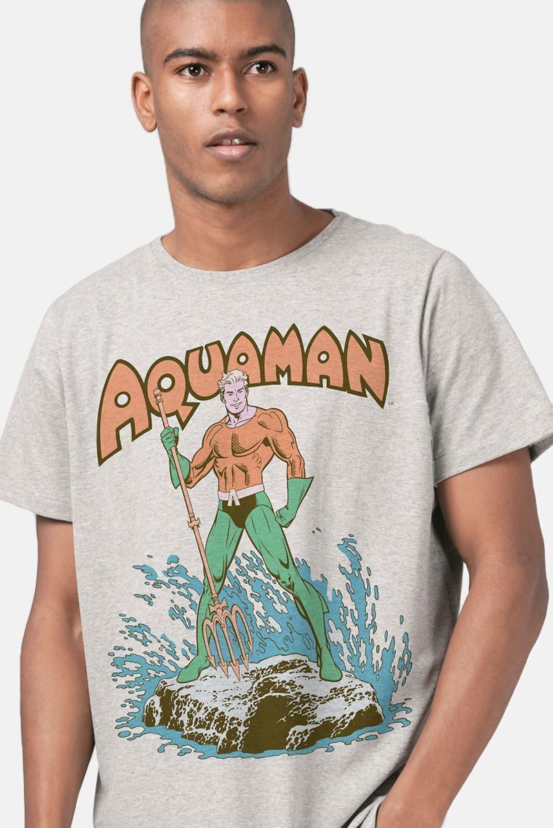 Camiseta Masculina Aquaman Classic Hero