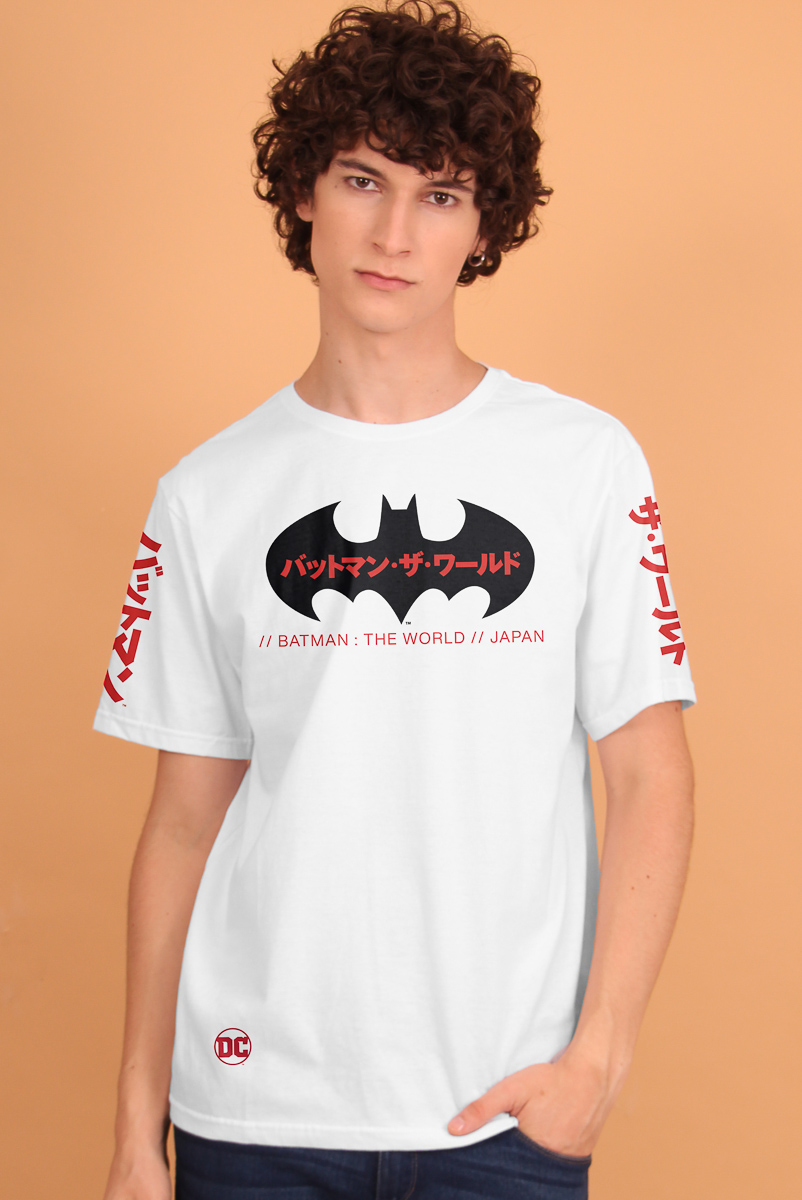 Camiseta Masculina Batman O Mundo Oriente