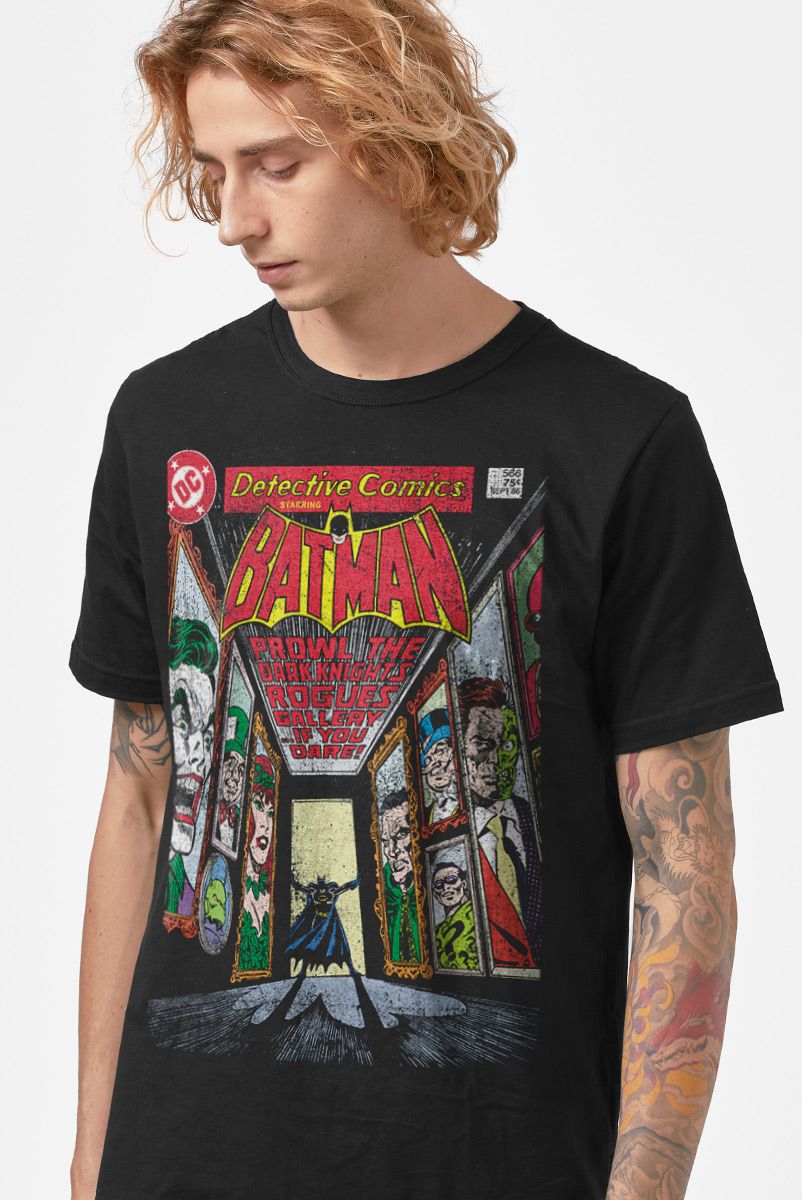 Camiseta Masculina Batman Capa HQ Rogues Gallery - Detective Comics N. 566