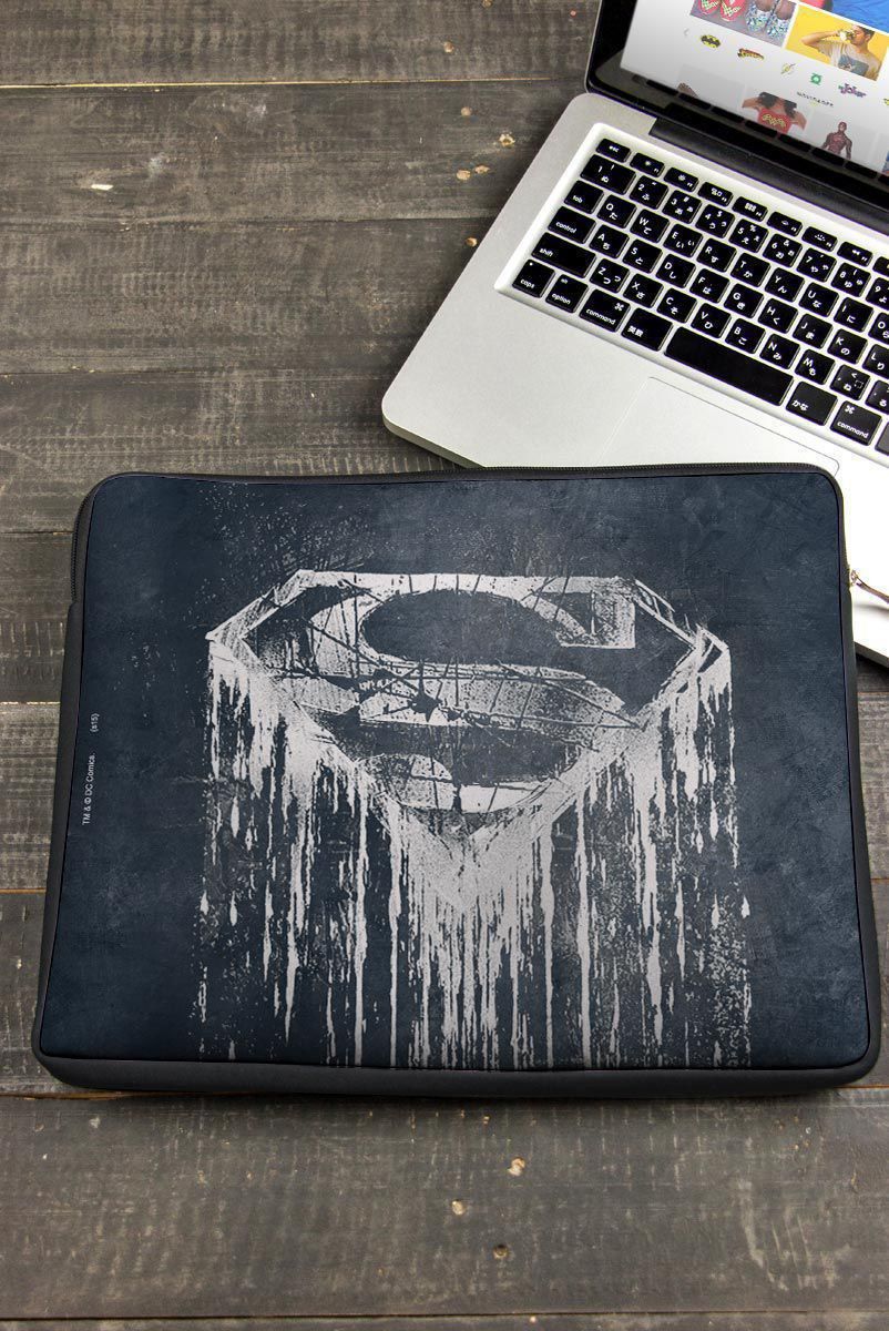 Capa de Notebook Superman Steel Melting
