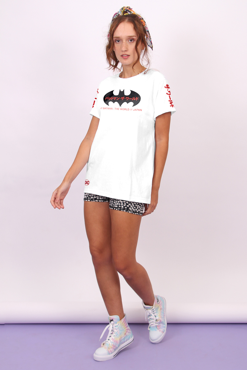 T-shirt Feminina Batman O Mundo Oriente