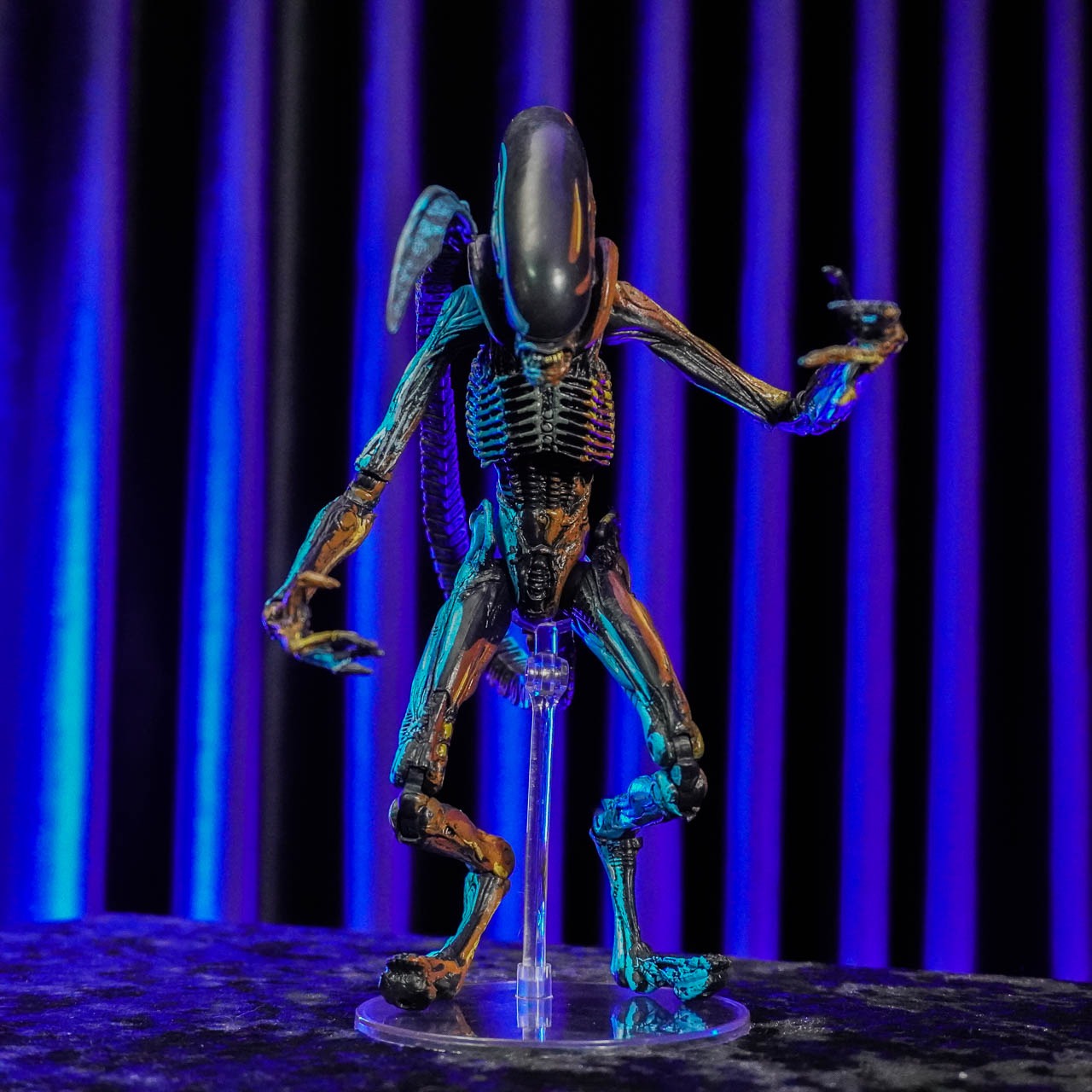 Action Figure Dog Alien: Alien 3 Video Game Appearance - NECA