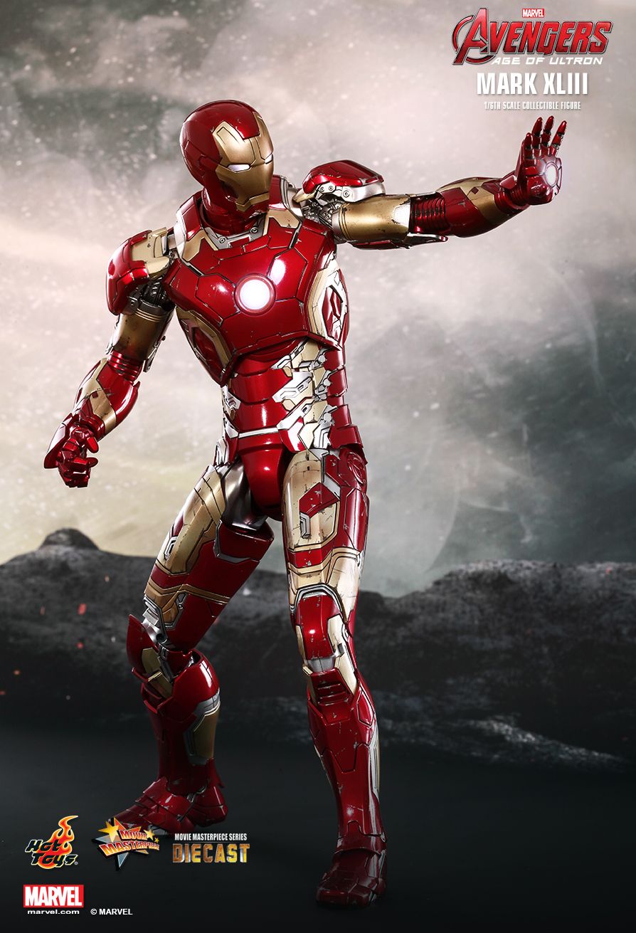 Action Figure Homem de Ferro (Iron Man) Mark XLIII: Vingadores Era de Ultron (Avengers: Age of Ultron) Diecast (MMS278D09) Boneco Colecionável Escala 1/6 - Hot Toys (COMPLETO)