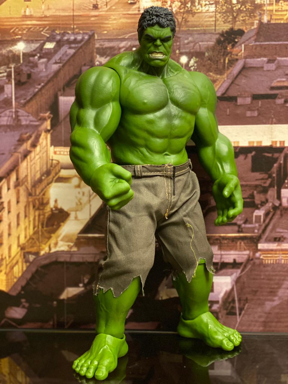 Action figure O Incrível Hulk The Incredible Hulk: Vingadores Avengers Marvel Comics 43 cm