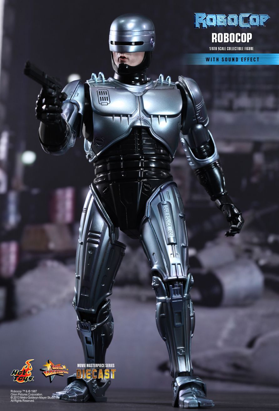 Action Figure RoboCop: RoboCop Escala 1/6 (MMS202D04) Boneco Colecionável - Hot Toys (USADO E SEM CAIXA)