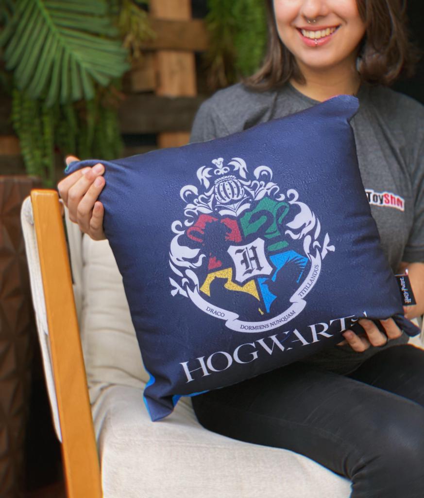 Almofada Hogwarts: Harry Potter - Zona Criativa