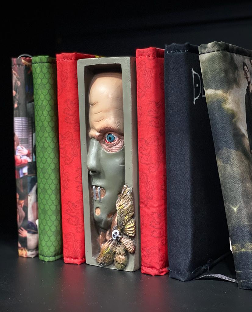 Aparador Porta Livro Hannibal Lecter: Hannibal Halloween Terror Dia das Bruxas