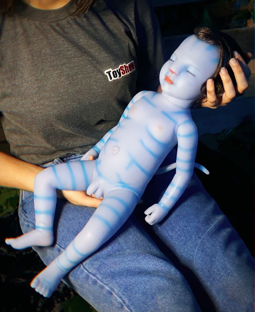 Boneca Silicone Simulação Bebê Newborn Avatar Brilha No Escuro - 50 cm