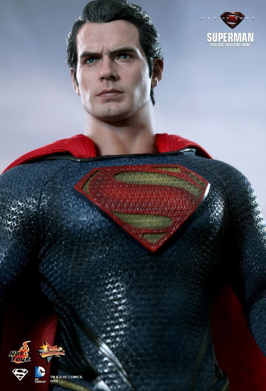 Action Figure Super-Homem (Superman): O Homem de Aço (Man Of Steel) Escala 1/6 (MMS200) - Hot Toys