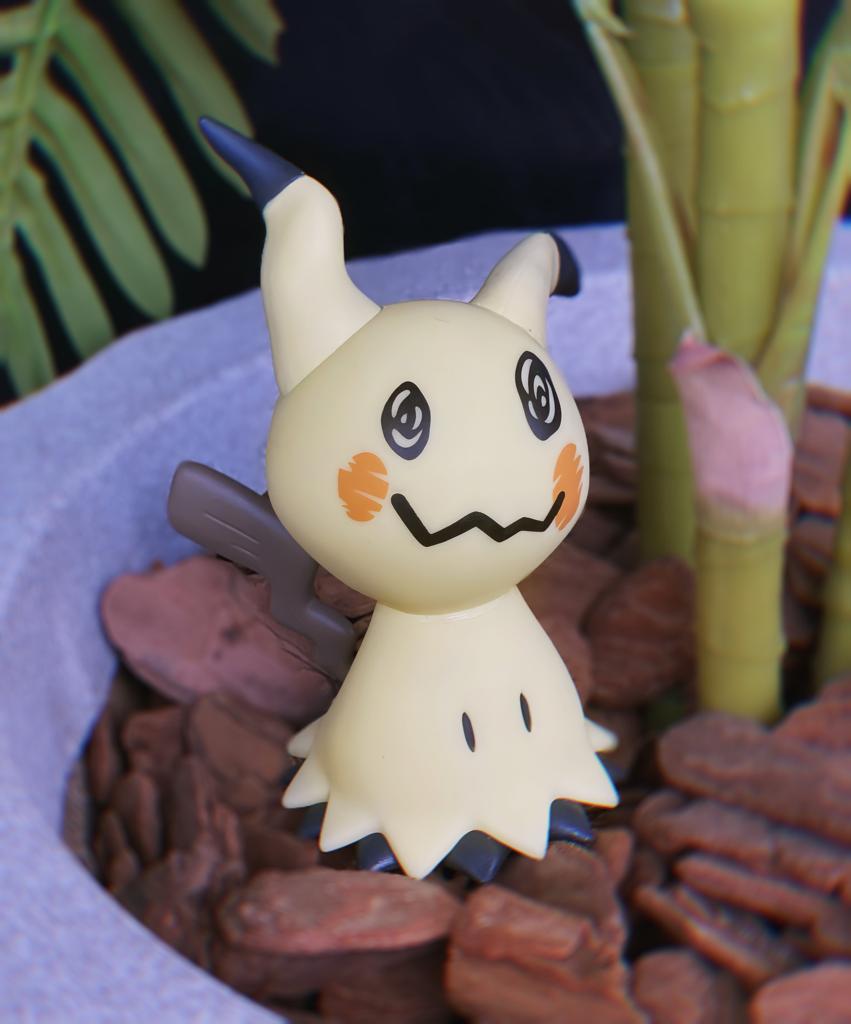 Bonecos Vinil Mimikyu: Pokémon 10cm Serie 3 - Sunny