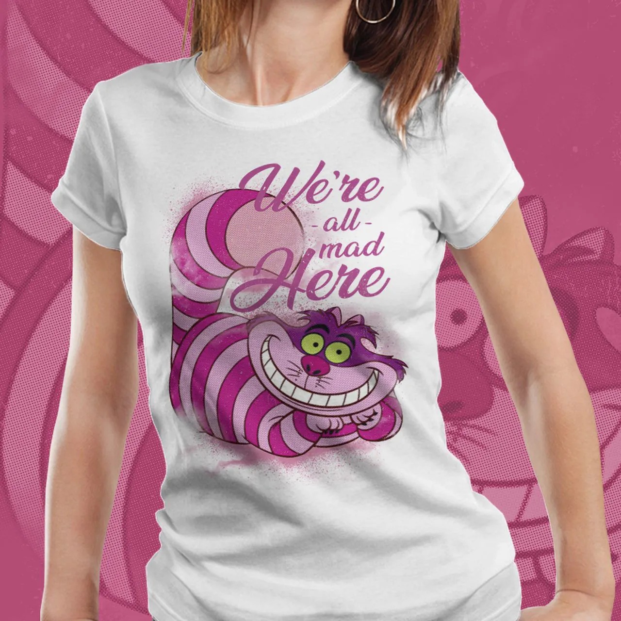 Camiseta Feminina Gato de Cheshire (Cheshire Cat): Alice no País das Maravilhas (Alice in Wonderland)