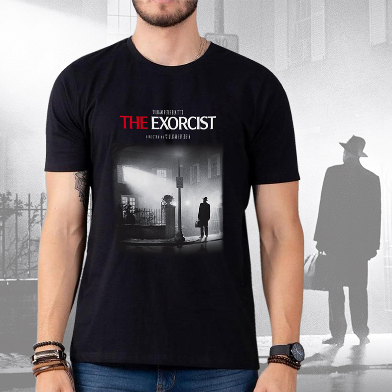 Camiseta Unissex Masculina The Exorcist William Peter Blatty's O Exorcista (Preta) - CD