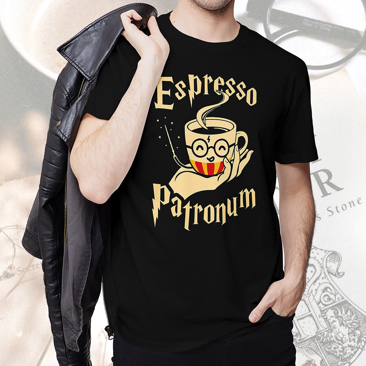 Camiseta Unissex Espresso Patronum Harry Potter Hogwarts (Preto)