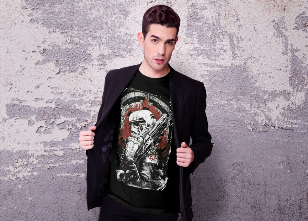 Camiseta Unissex Masculina Friends Horror Myers Hellraiser Freddy Iluminado Leatherface Hannibal Fred (Preta) - P