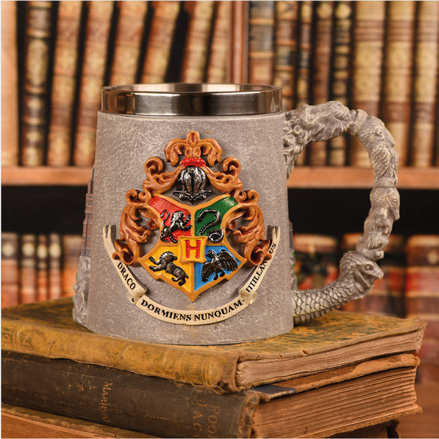 Caneca 3D Escola de Bruxaria Hogwarts Prime: Harry Potter - MKP