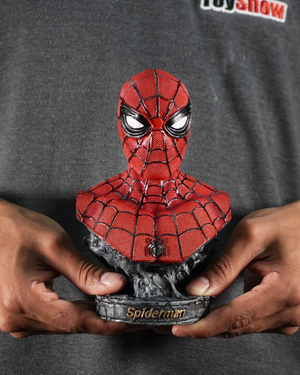 Estátua Busto Homem-Aranha Spider-Man: Homem-Aranha De Volta ao Lar Homecoming