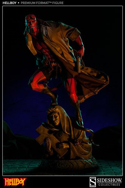  Estátua Hellboy: Hellboy 20 years (Premium Format) - Sideshow 