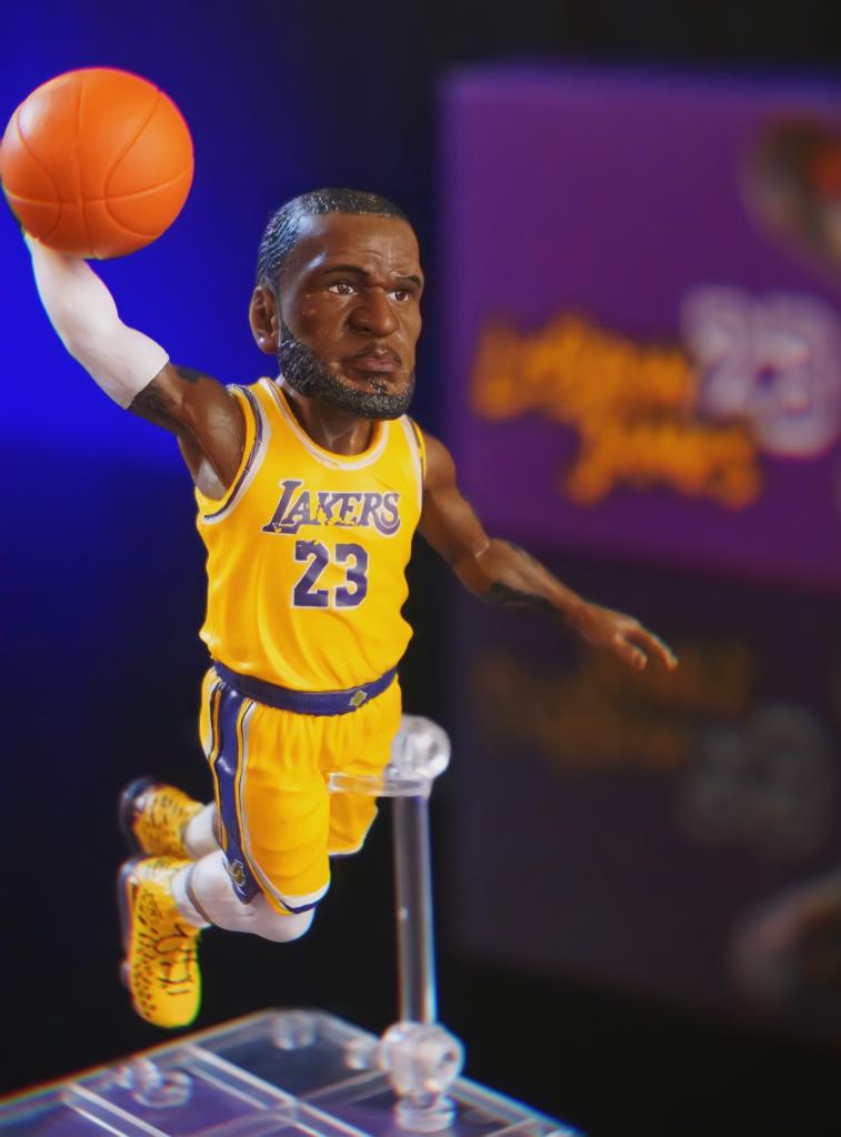 Estátua Lebrom James: Lakers 23 Basquete NBA
