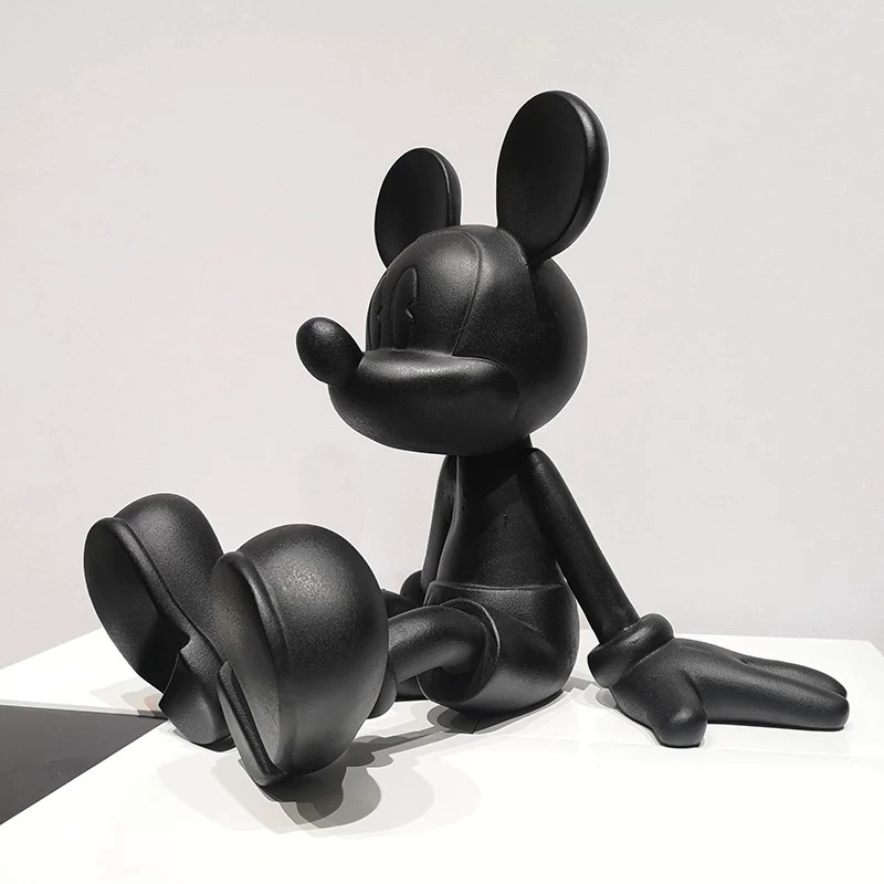 Estátua Mickey Mouse Preto: Mickey e Minnie Mouse Disney 22cm - MKP