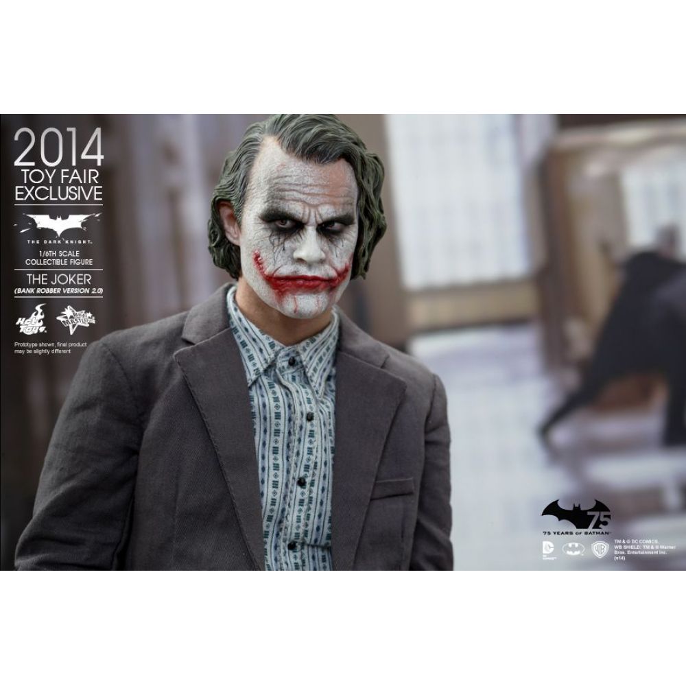 Action Figure Coringa (Joker) Bank Robber Version: Batman O Cavaleiro das Trevas (The Dark Knight) (Exclusivo Toy Fair 2014) Escala 1/6 (MMS079) - Hot Toys (USADO)