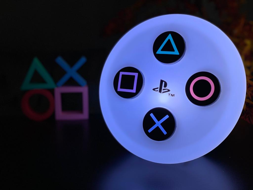Luminária Botões: Playstation Branco