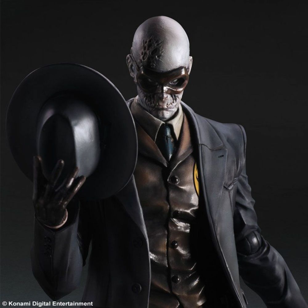 Boneco Skull Face: Metal Gear Solid V: The Phantom Pain Escala 1/7 - Play Arts Kai (Square Enix)