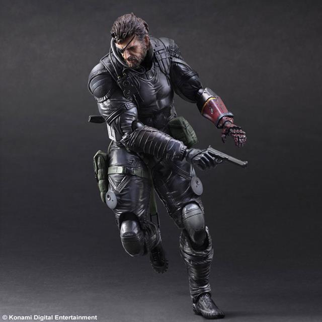 Metal Gear Solid V The Phantom Pain: Venom Snake Sneaking Suit Ver. - Play Arts Kai