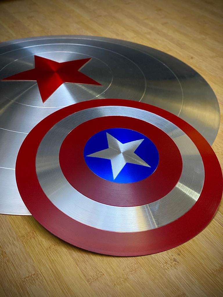Réplica Em Metal Escudo Capitão América: Marvel ( 30cm )