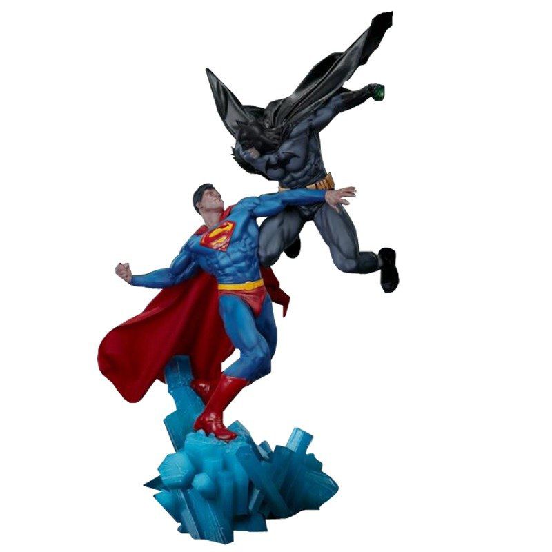 Estátua Batman Vs Superman: DC Comics (Diorama) - Sideshow Collectibles (Apenas Venda Online)