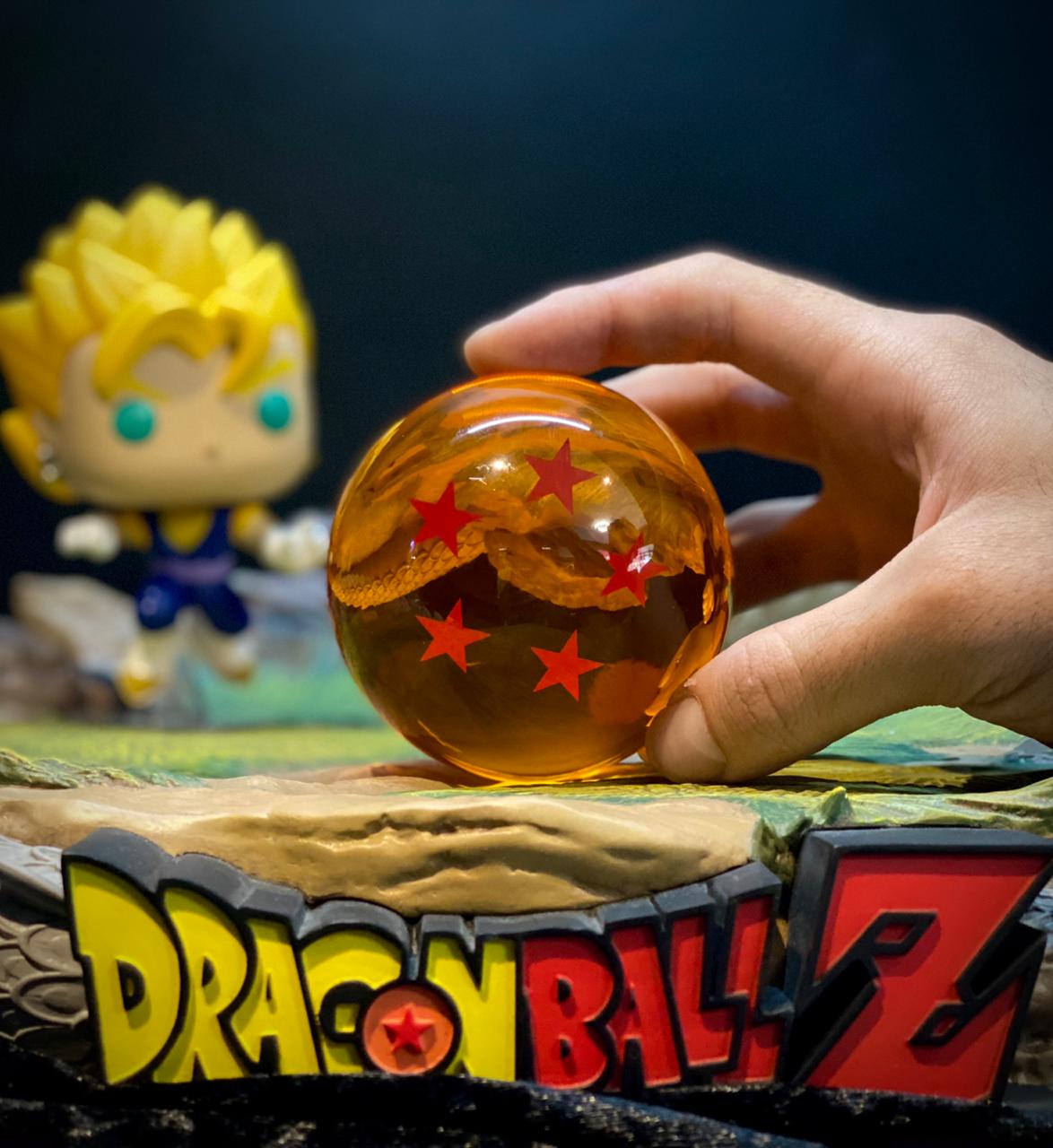 Réplica Esfera do Dragão de 5 (Cinco) Estrelas: Dragon Ball Z - Grande (7,5  cm) - Toyshow Tudo de Marvel DC Netflix Geek Funko Pop Colecionáveis