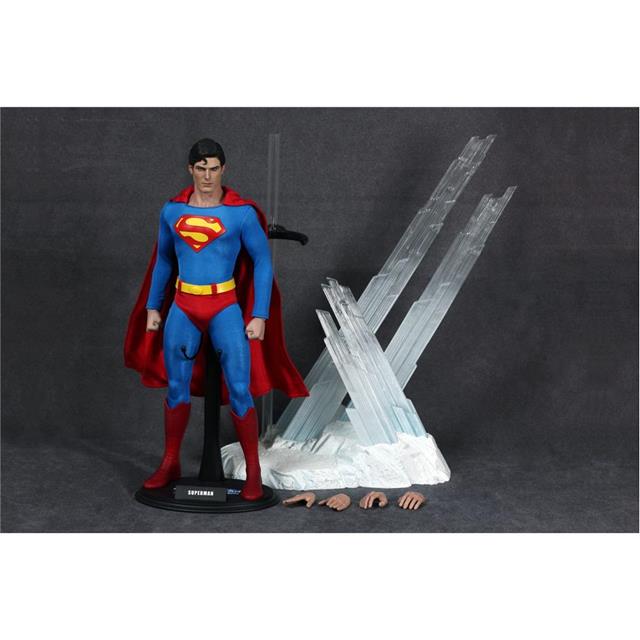 Superman Christopher Reeve  - Hot Toys