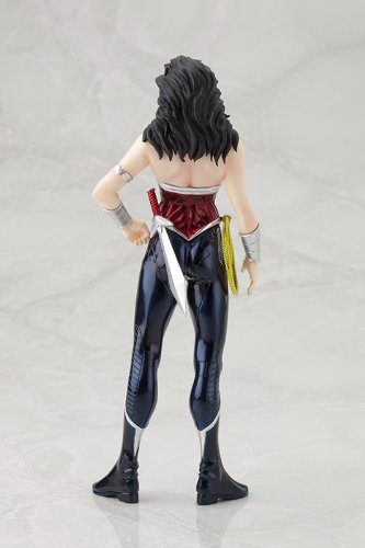 Wonder Woman New 52 ArtFX+Statue - Kotobukiya