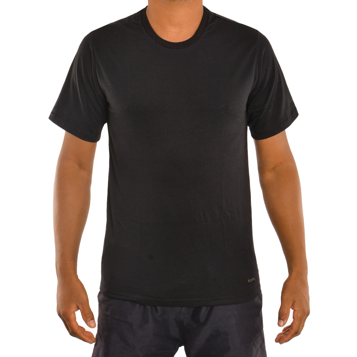 Camiseta masculina básica em algodão Mash