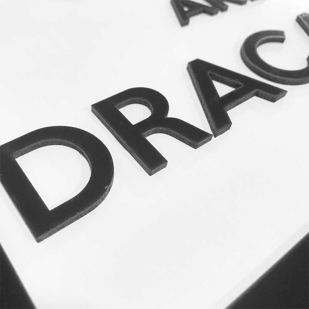 Quadro Decorativo ''Dracarys'' 40x30 com Base - D'Rossi