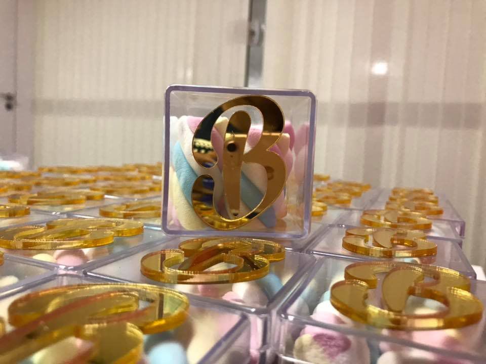 Kit Apliques 5cm em Acrílico Dourado Letra Inicial DIY Faça você Mesmo  - Rosa Baby