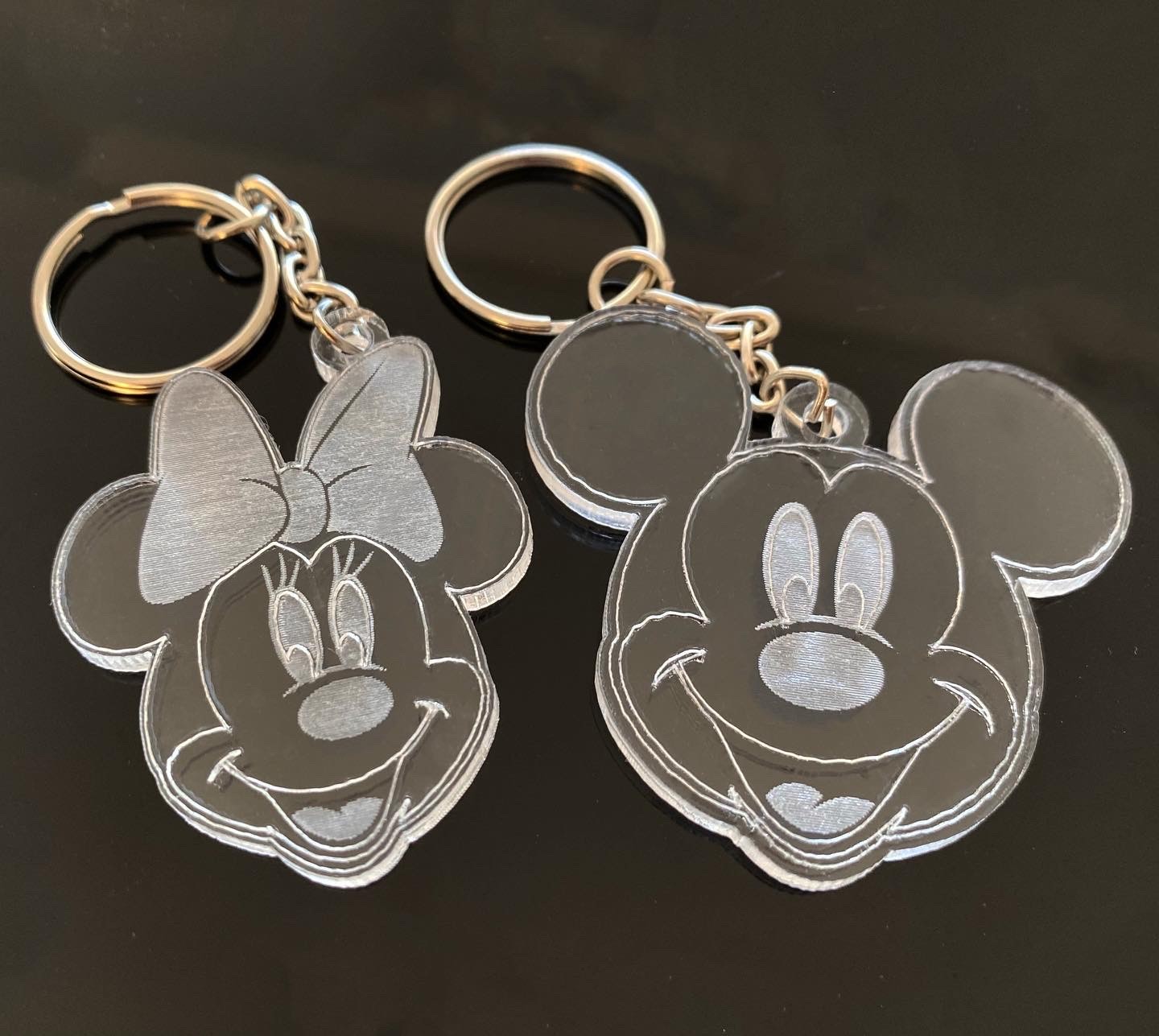 Kit Chaveiros Mickey e Minnie