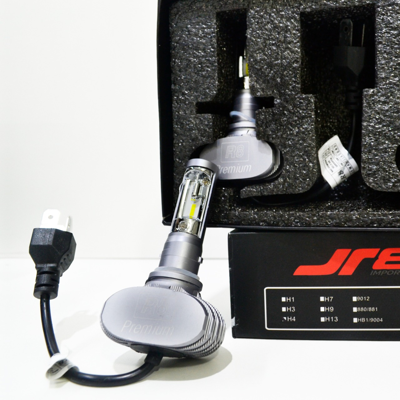Par de Lâmpada Headlight Led Premium H4 6000K JR8