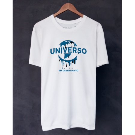 Camiseta Universo em Desencanto
