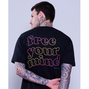 Camiseta Free Your Mind