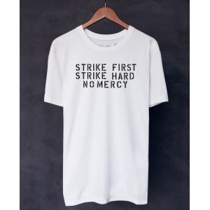 Camiseta Strike First